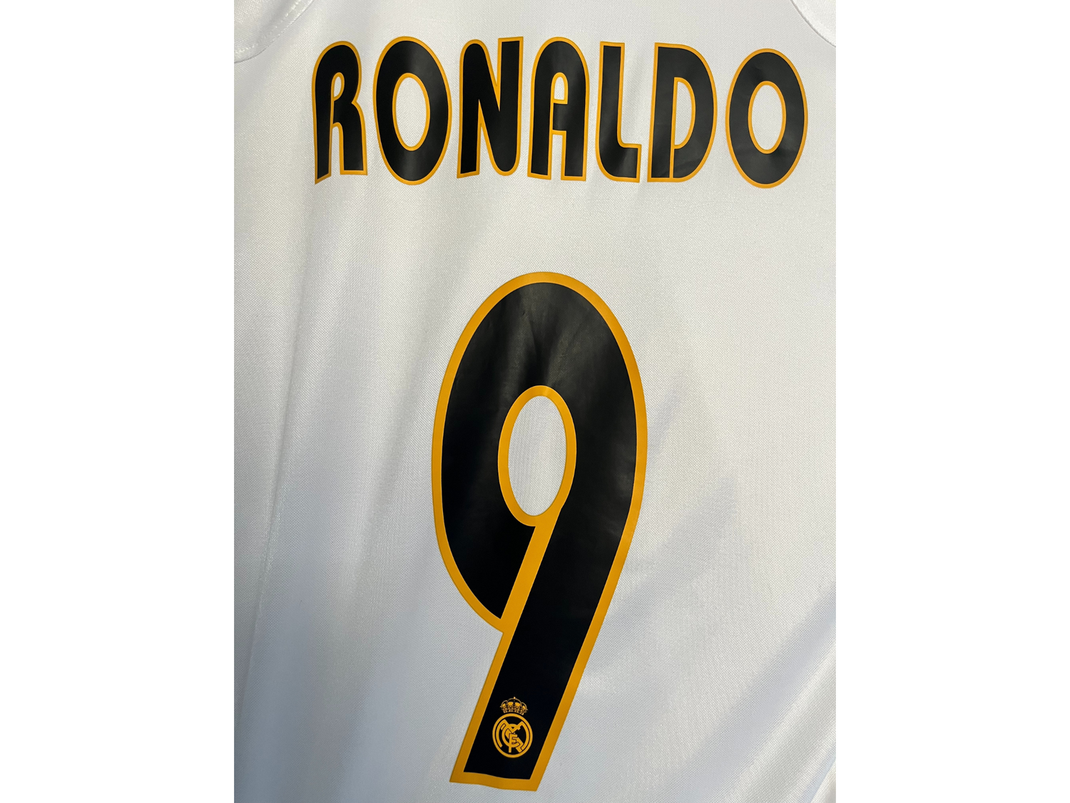 Maillot vintage Real Madrid 2004/2005 Ronaldo 9 domicile – PlayerStore